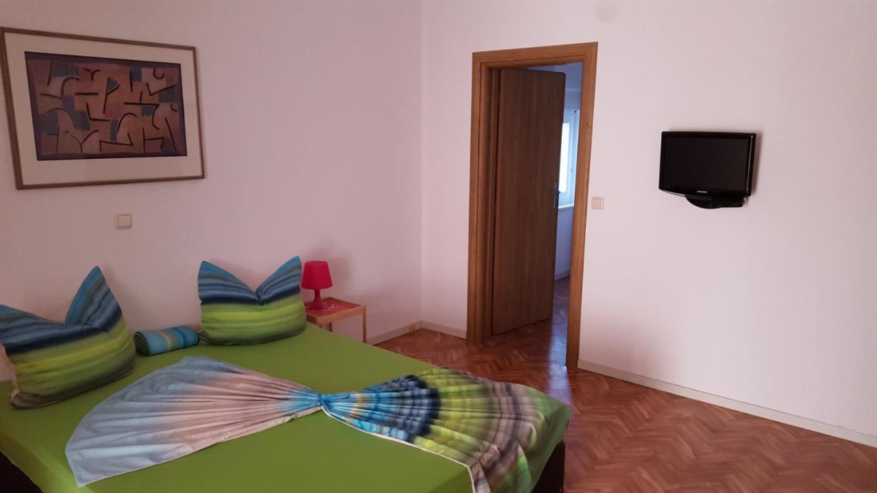 Apartments Megi Biograd Na Moru Exterior foto